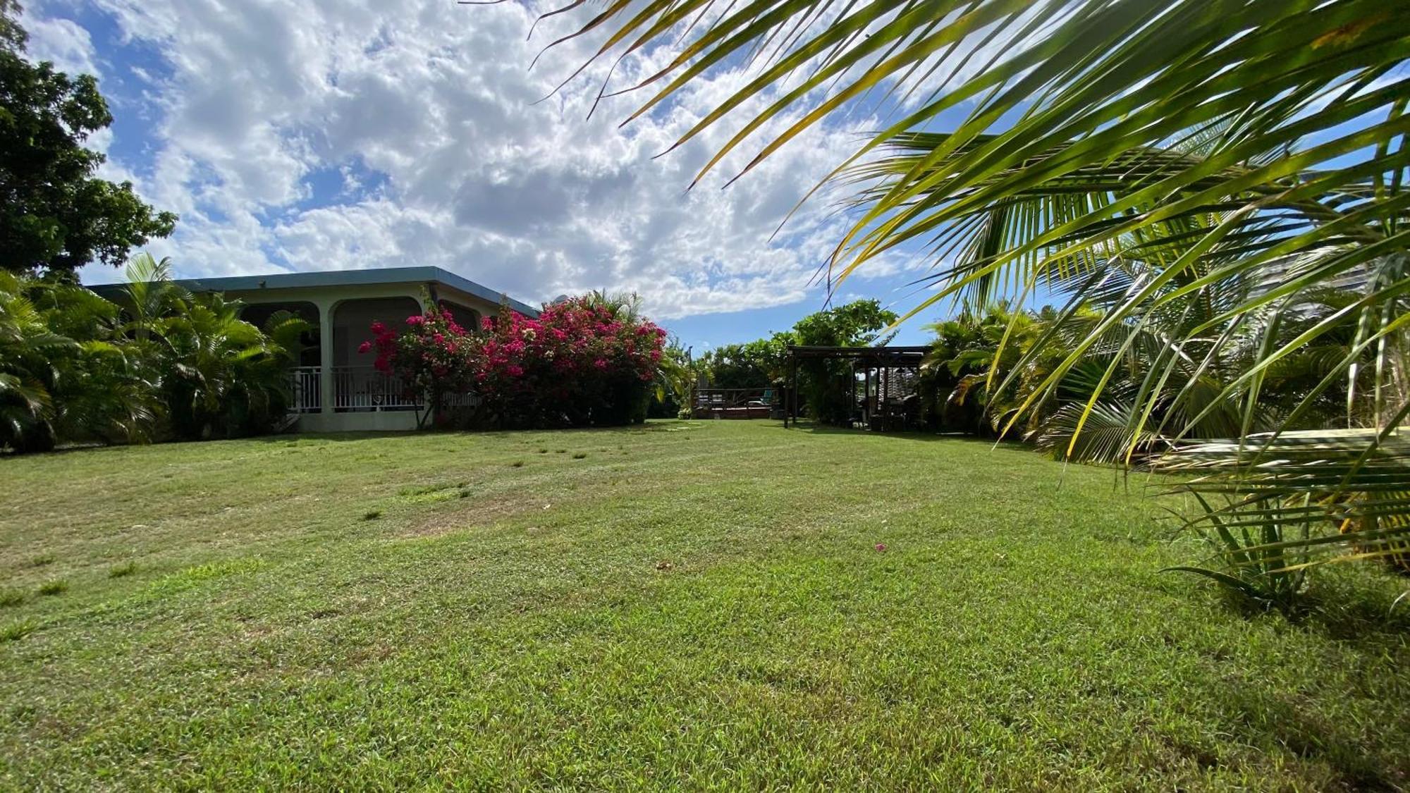 Villa antillaise de charme de 3 chambres et deux cabanes aménagées Sainte-Anne  Extérieur photo
